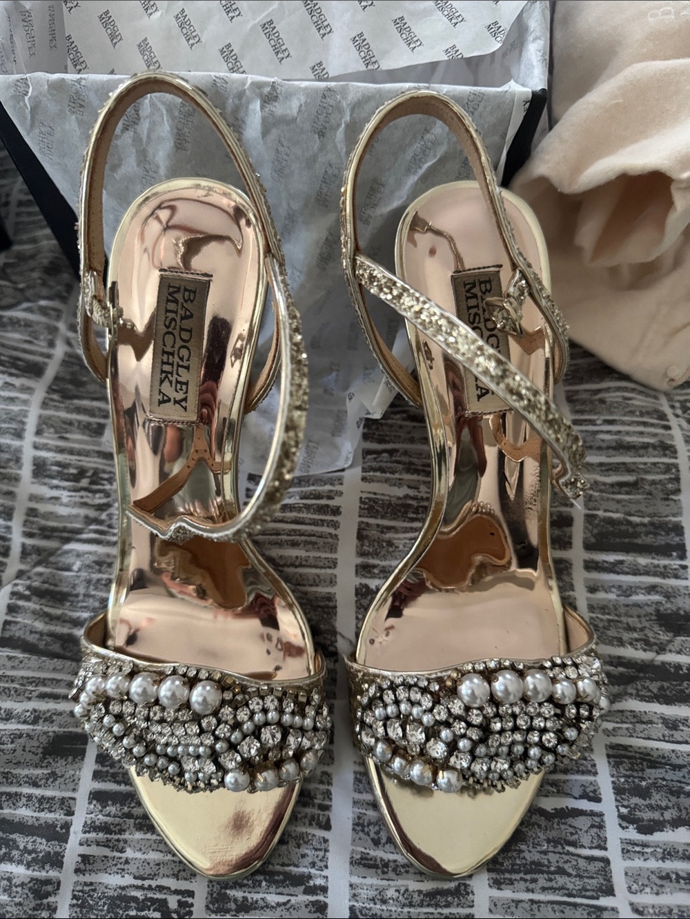 Badgley Mischka Odelia
